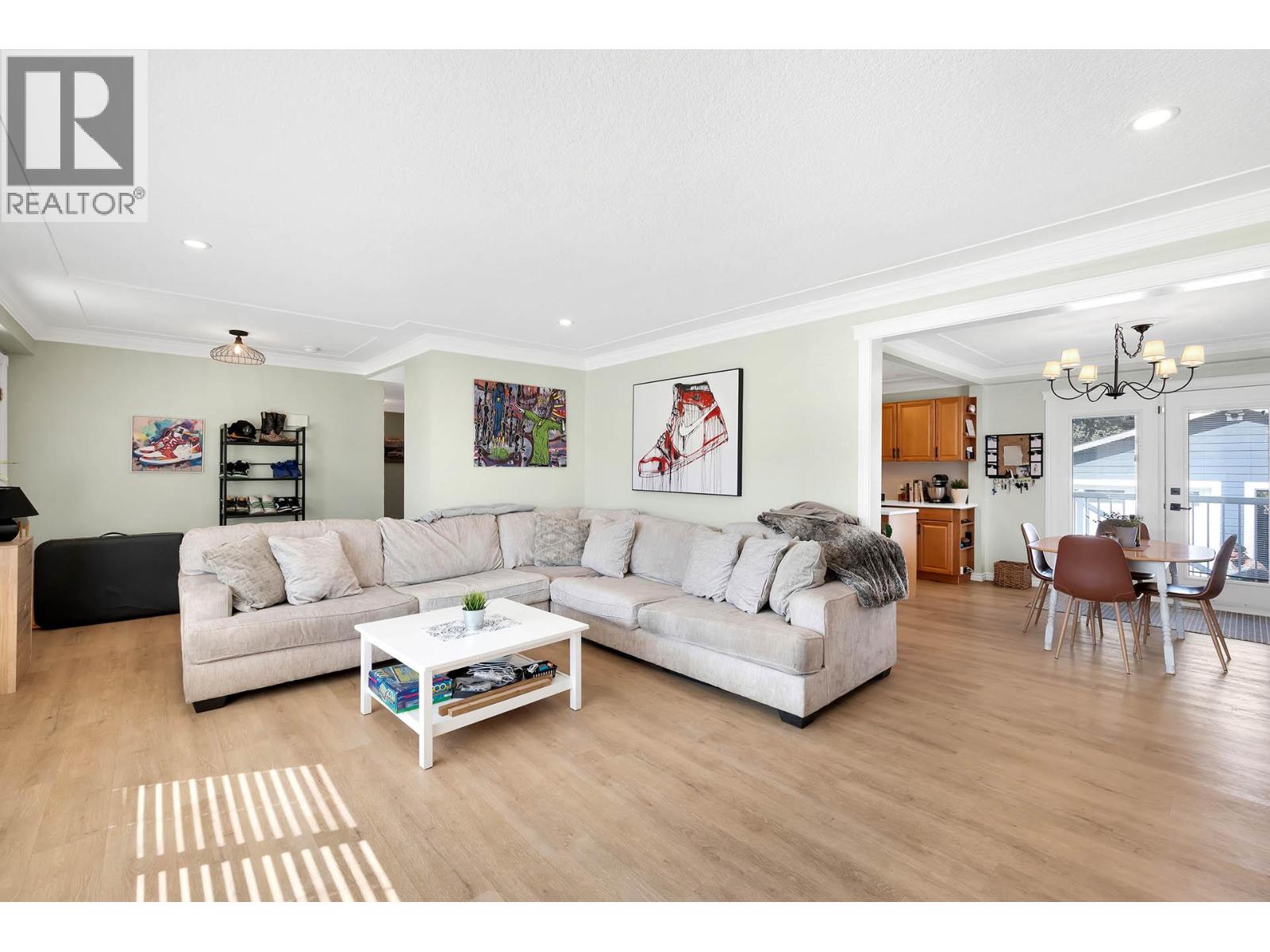 Additional image 5 of 2436 Young Avenue, Kamloops, BC, V2B4M8
