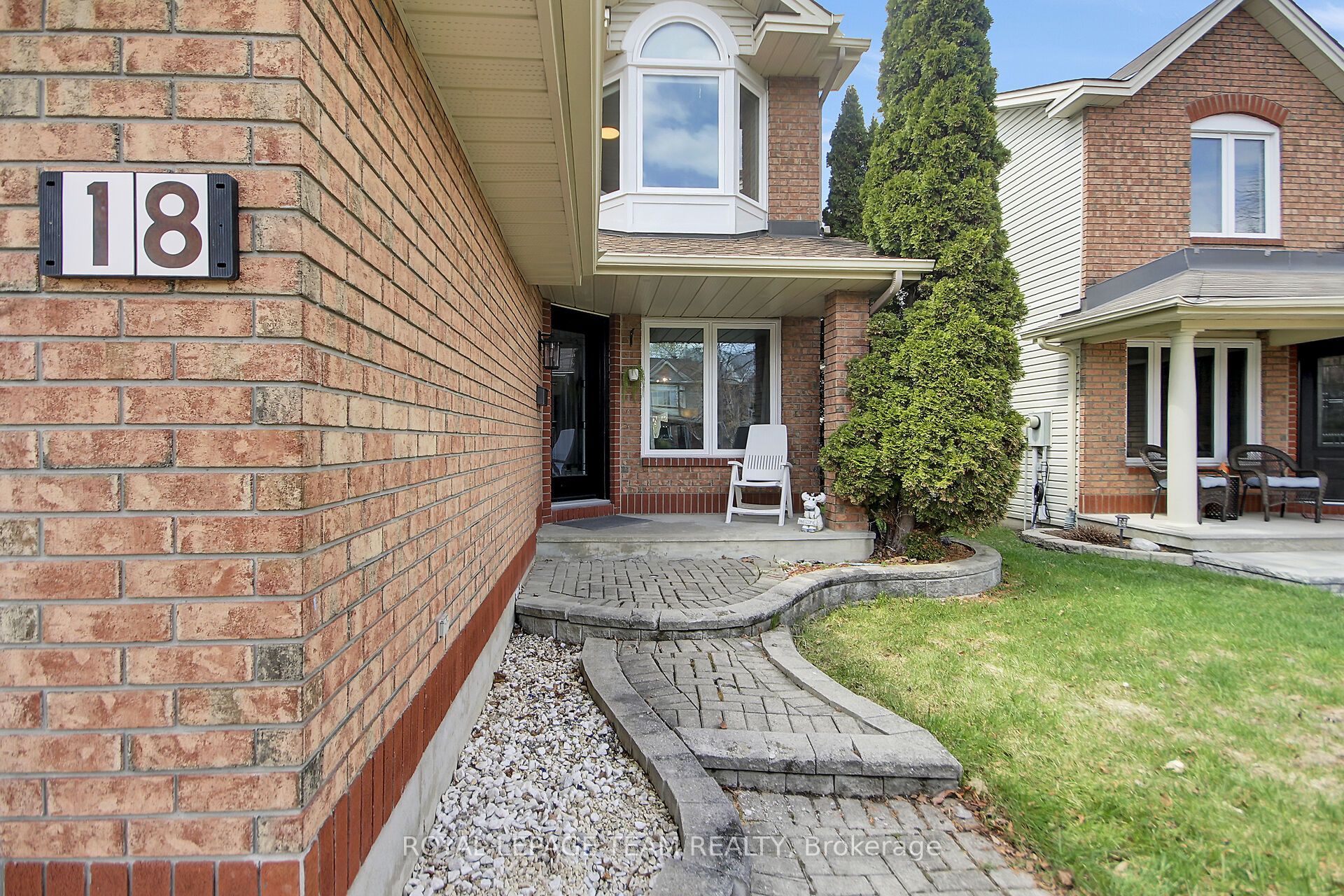 Additional image 2 of 18 Longshire Circle, Ottawa, ON, K2J 4K7