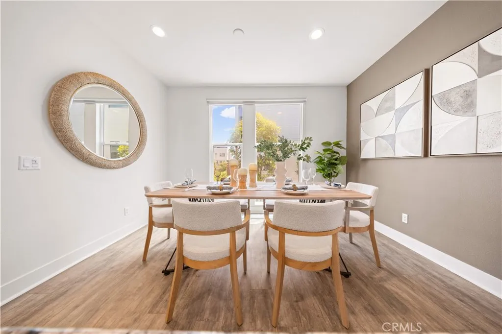 Additional image 8 of 645 W 17th St, Costa Mesa, CA 92627