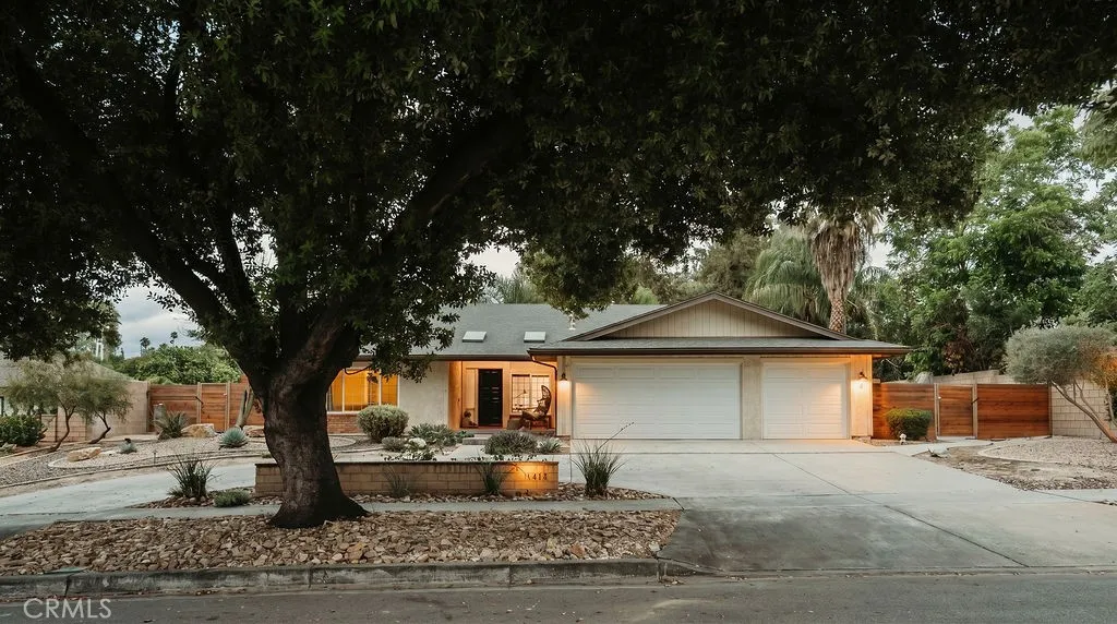 1411 W Olive Ave, Redlands, CA 92373 photo 4