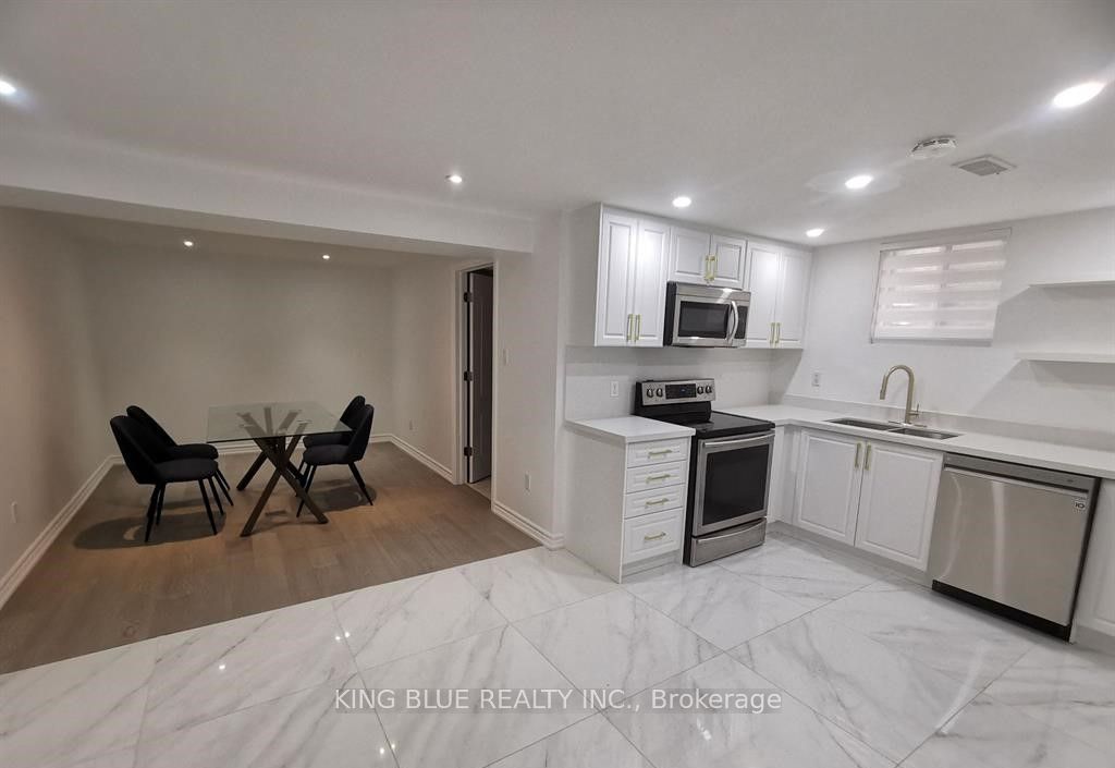 Additional image 3 of 319 Cheryl Mews Boulevard, Newmarket, ON, L3X 3G8