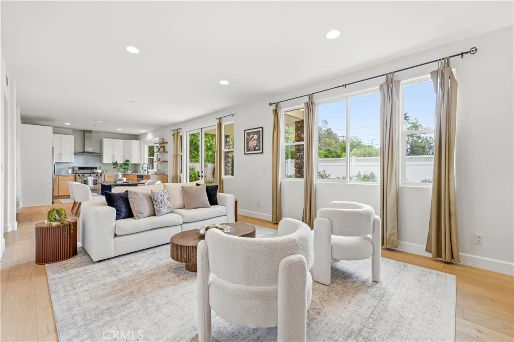 Additional image 11 of 10052 Heatherglen Court, Northridge, CA 91325