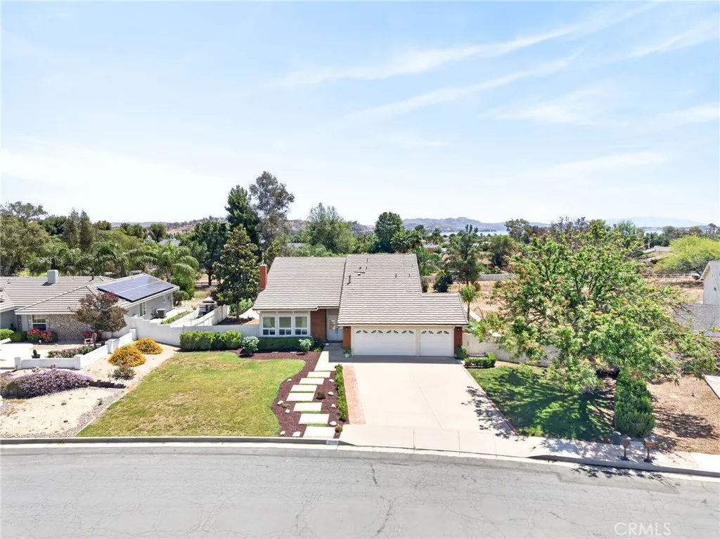 Additional image 35 of 31970 Saint Pierre Ln, Lake Elsinore, CA 92530