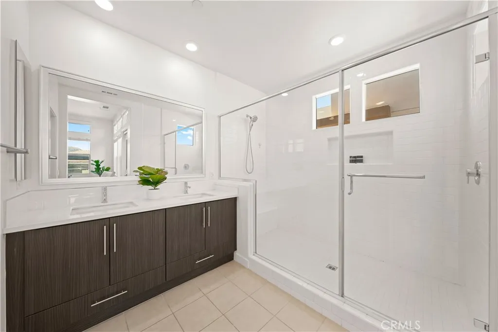 Additional image 89 of 131 Newall, Irvine, CA 92618