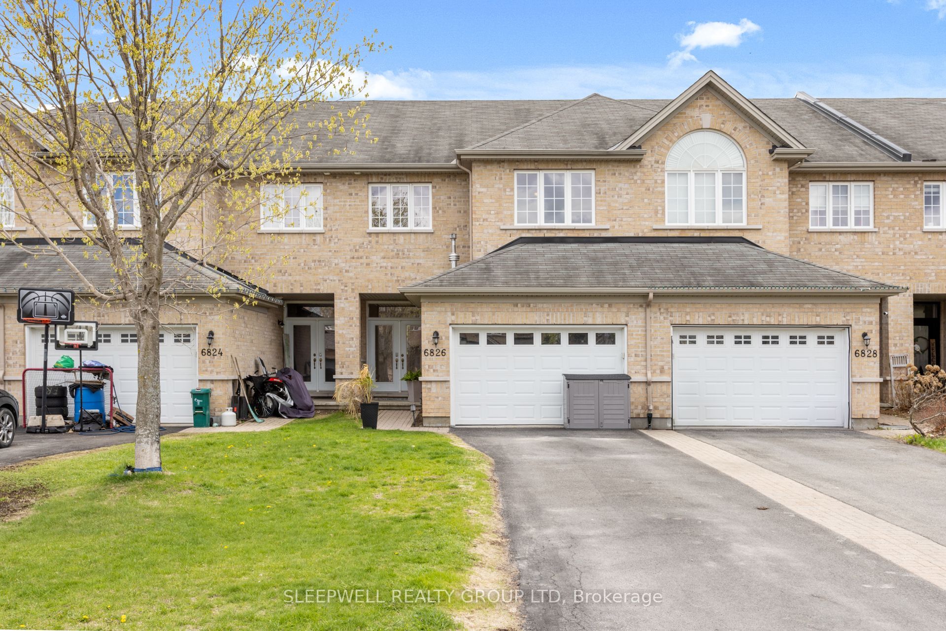 6826 Breanna Cardill Street, Ottawa, ON, K4P 0C1