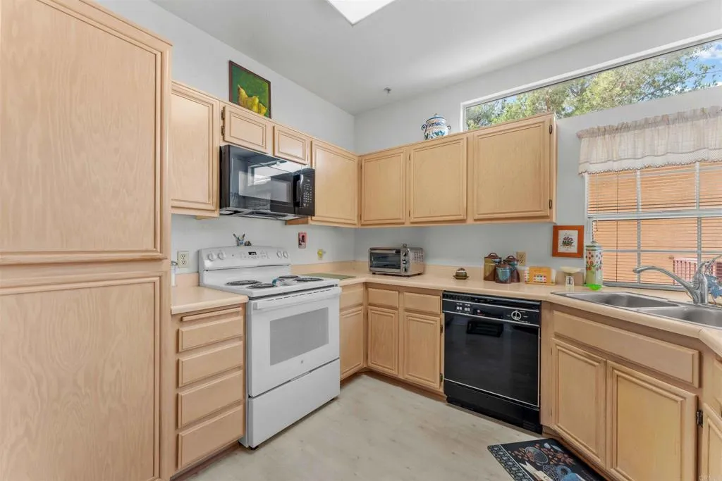 Additional image 12 of 18622 Caminito Cantilena Unit 312, San Diego, CA 92128