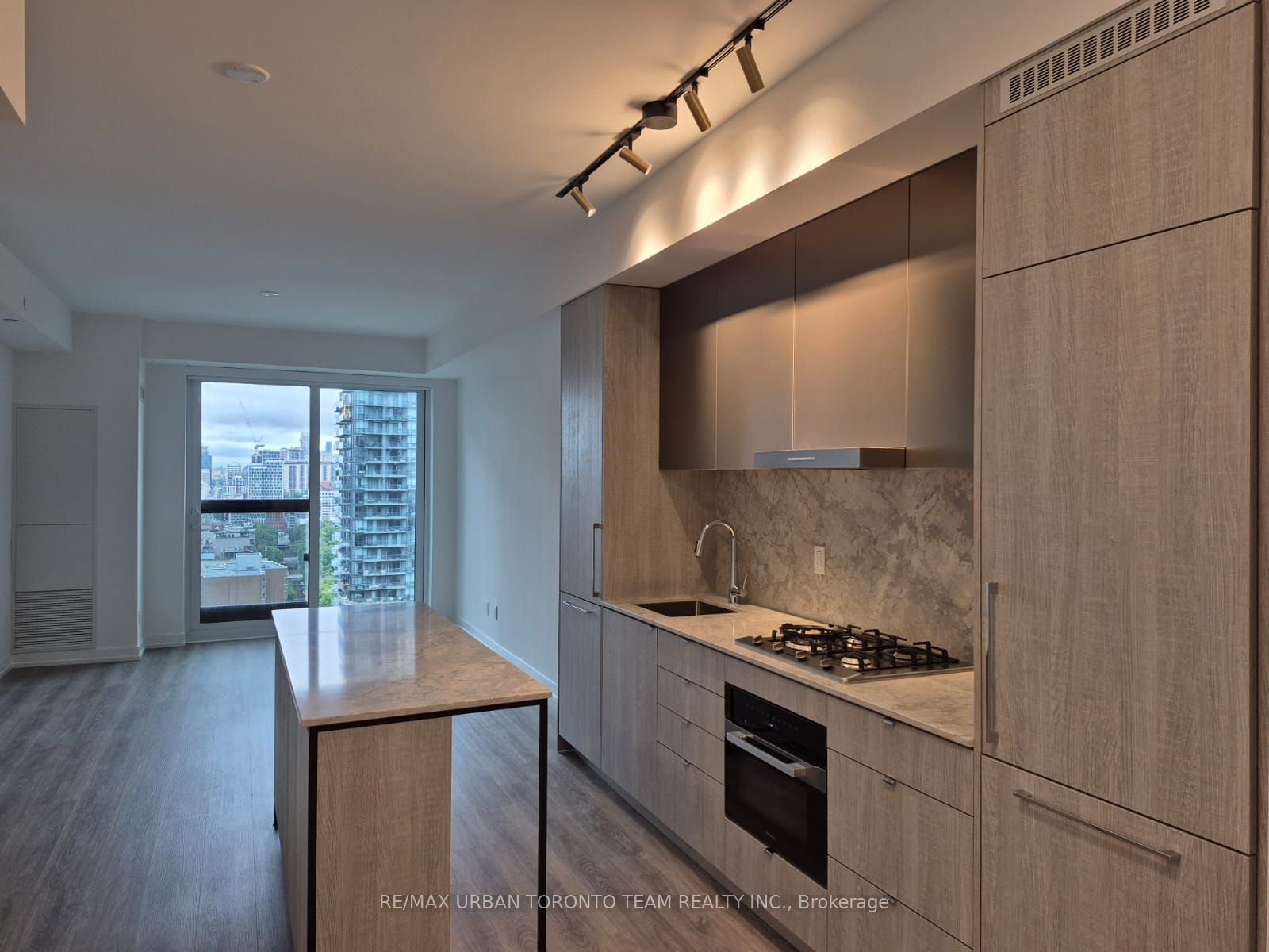Additional image 4 of 2803-771 Yonge Street, Toronto, ON, M4W 0B8