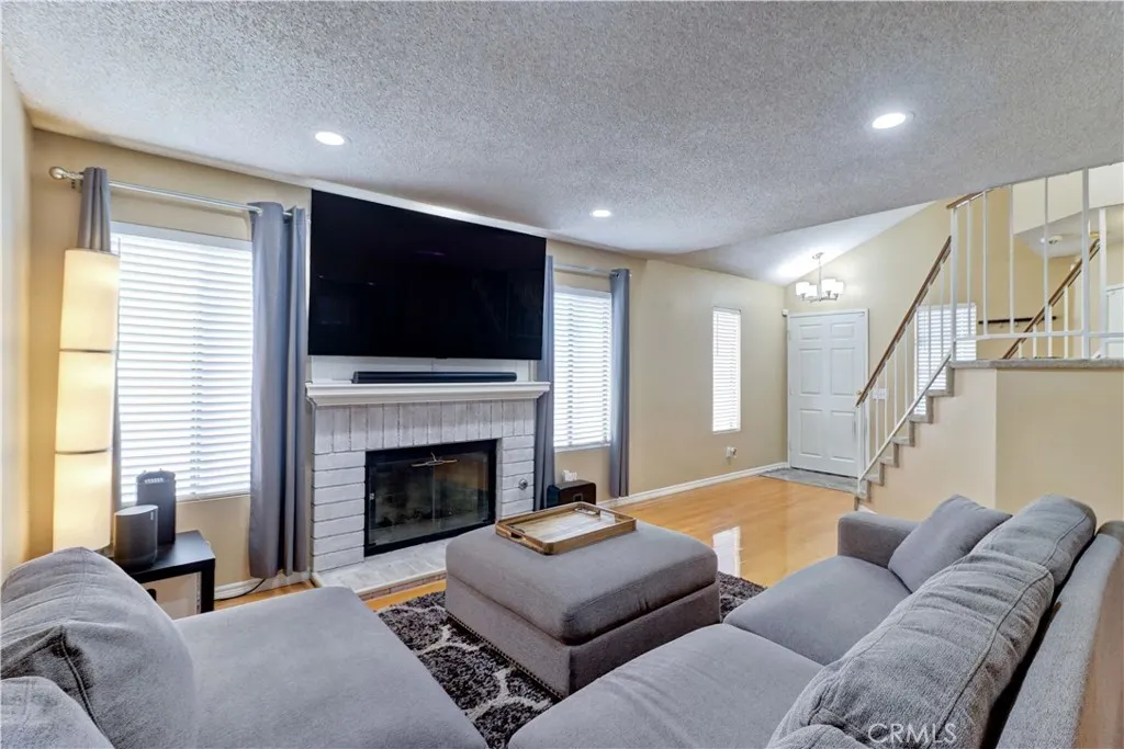 Additional image 9 of 1902 W Westwind St, Colton, CA 92324