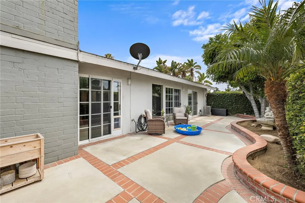 Additional image 63 of 2435 Marseilles Way, Costa Mesa, CA 92627