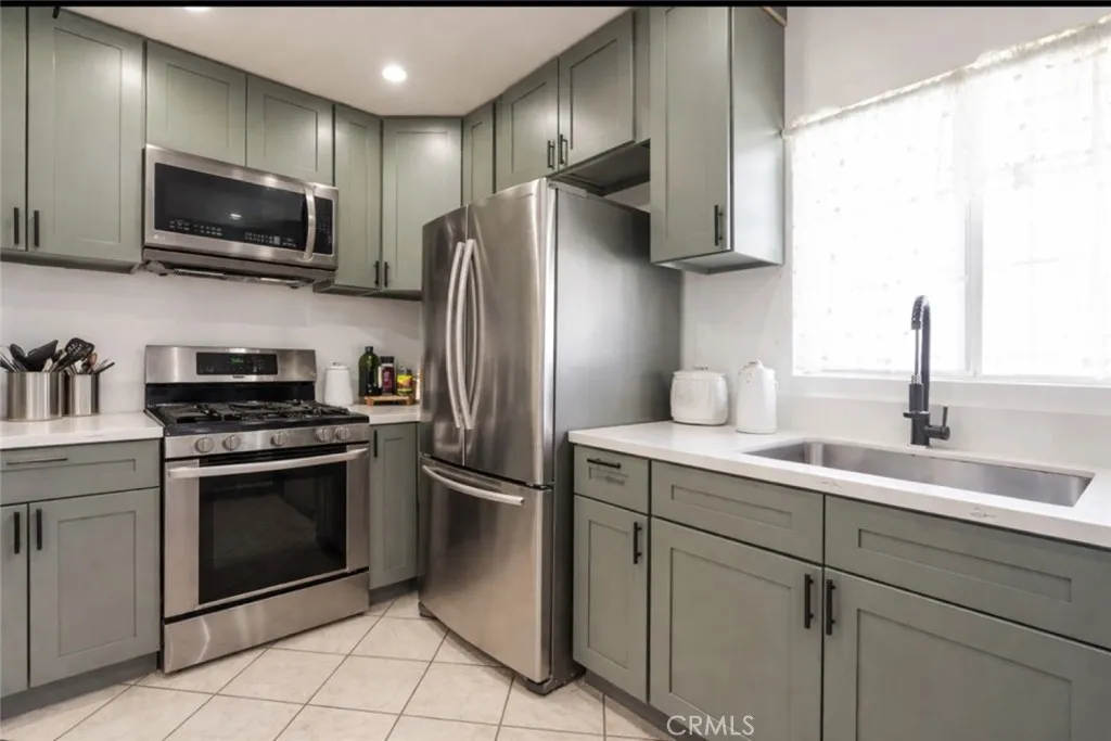 Additional image 72 of 316 W 73rd St, Los Angeles, CA 90003