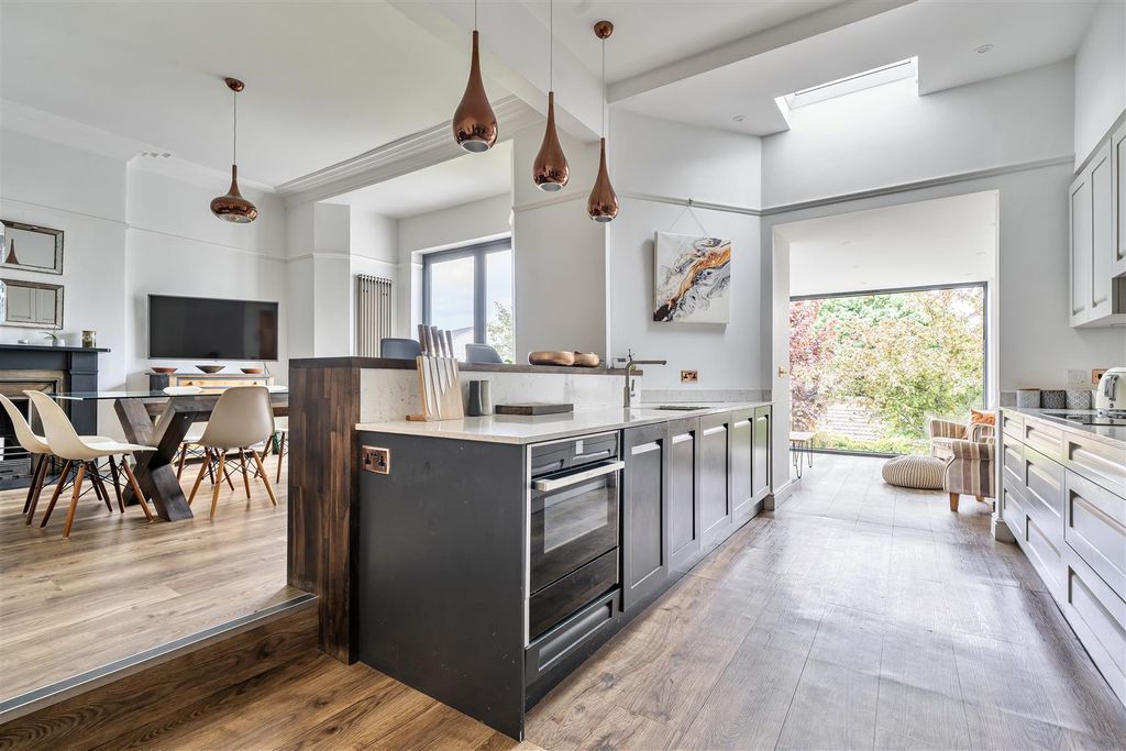 Additional image 6 of 6 bed semi-detached house for saleColdharbour Road, Westbury Park, Bristol BS6