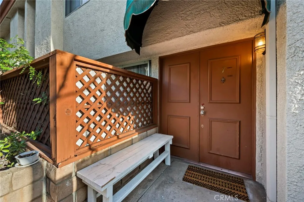 5115 Kester Ave Unit 7, Sherman Oaks, CA 91403 photo 2