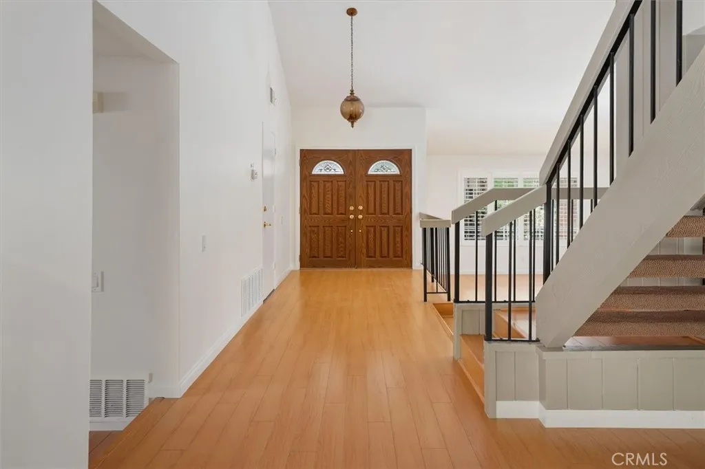 23949 Rotunda Road, Valencia, CA 91355 photo 3
