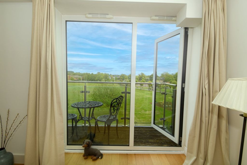 Additional image 16 of 2 bed flat for salePark Way, Newbury RG14