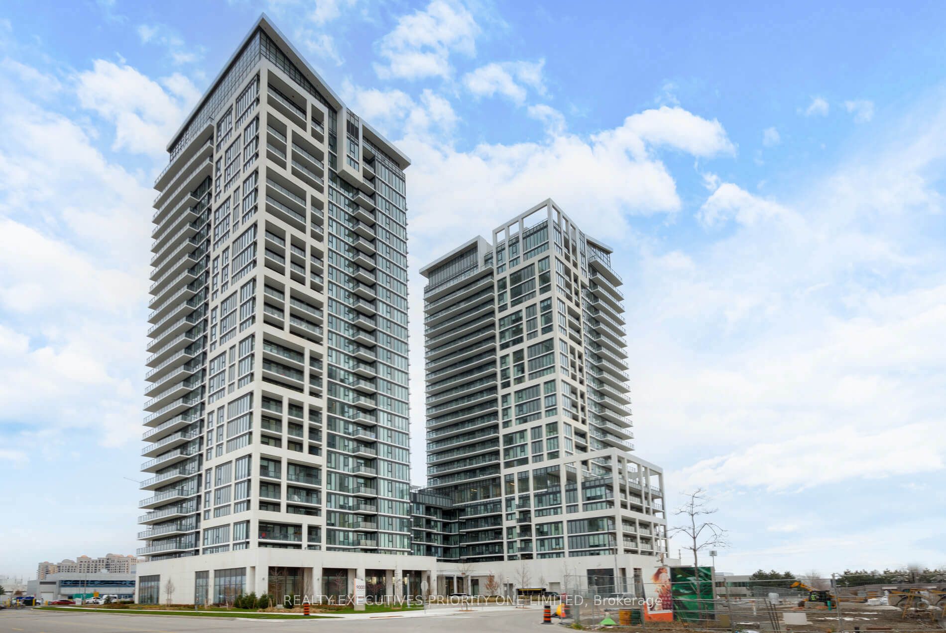 Additional image 3 of 519-9000 Jane Street, Vaughan, ON, L4K 2M9