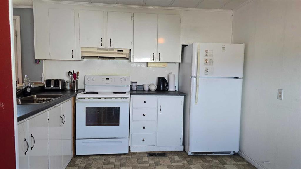 Additional image 4 of 76-8060 100 Street, Grande Prairie, AB, T8V 2N9