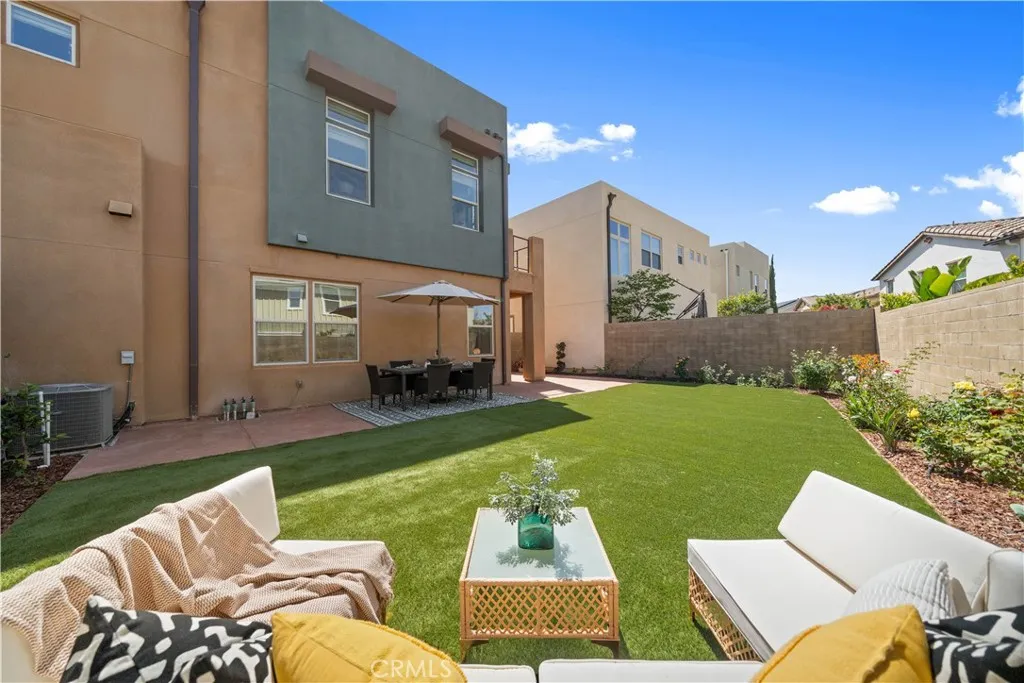 Additional image 69 of 131 Newall, Irvine, CA 92618
