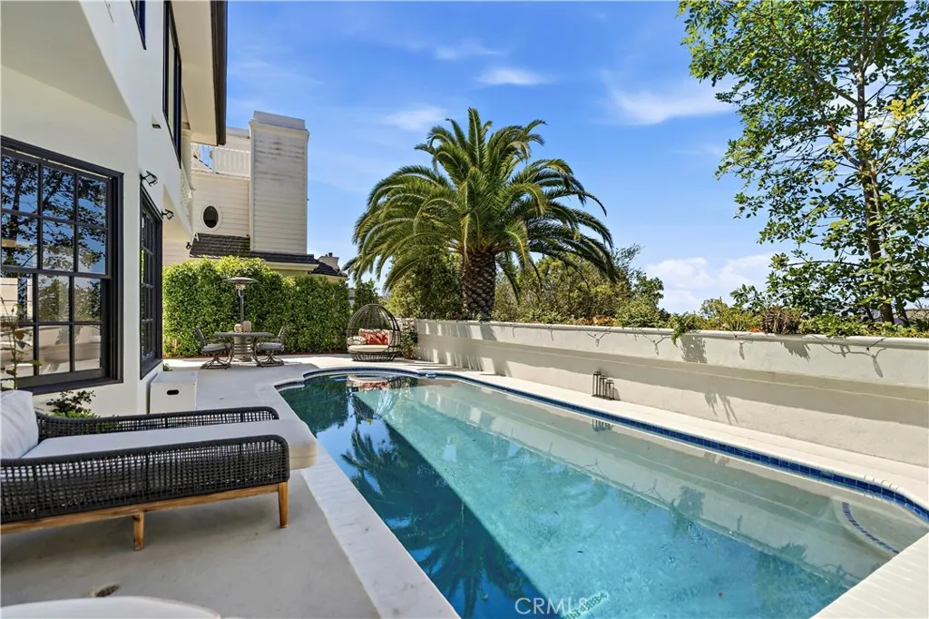 Additional image 110 of 19 Belmont, Newport Beach, CA 92660