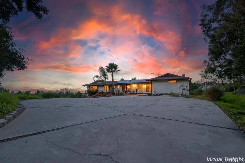 Additional image 61 of 3709 Buena Creek Road, Vista, CA 92084