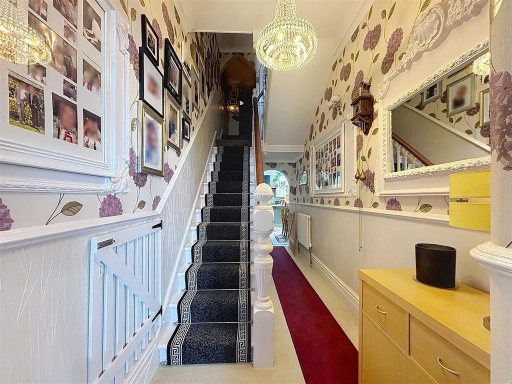 Additional image 22 of 6 bed terraced house for saleEastgate, Hornsea HU18