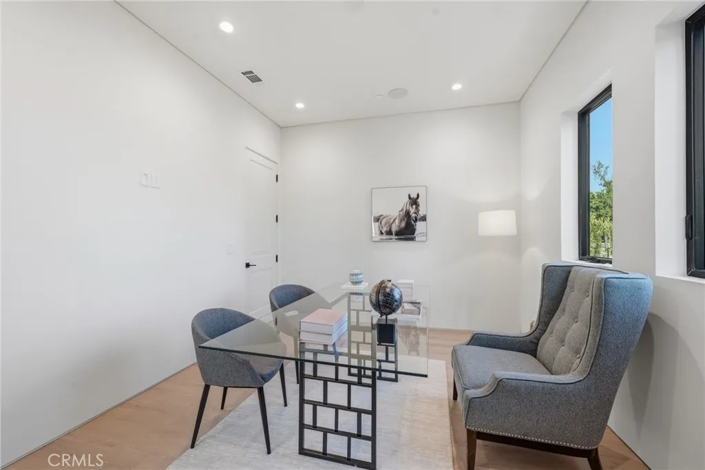 Additional image 60 of 19141 Erwin St, Tarzana, CA 91335