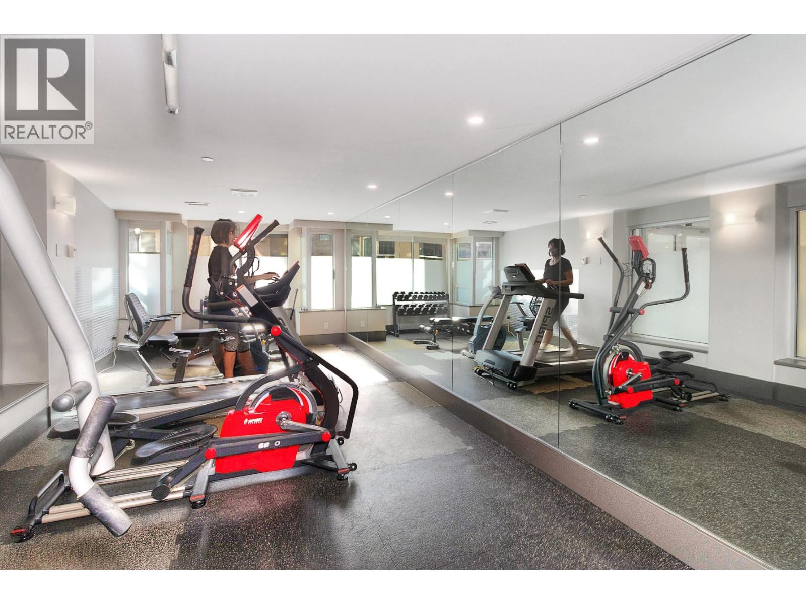 Additional image 6 of 405-1152 Sunset Drive, Kelowna, BC, V1Y9R7