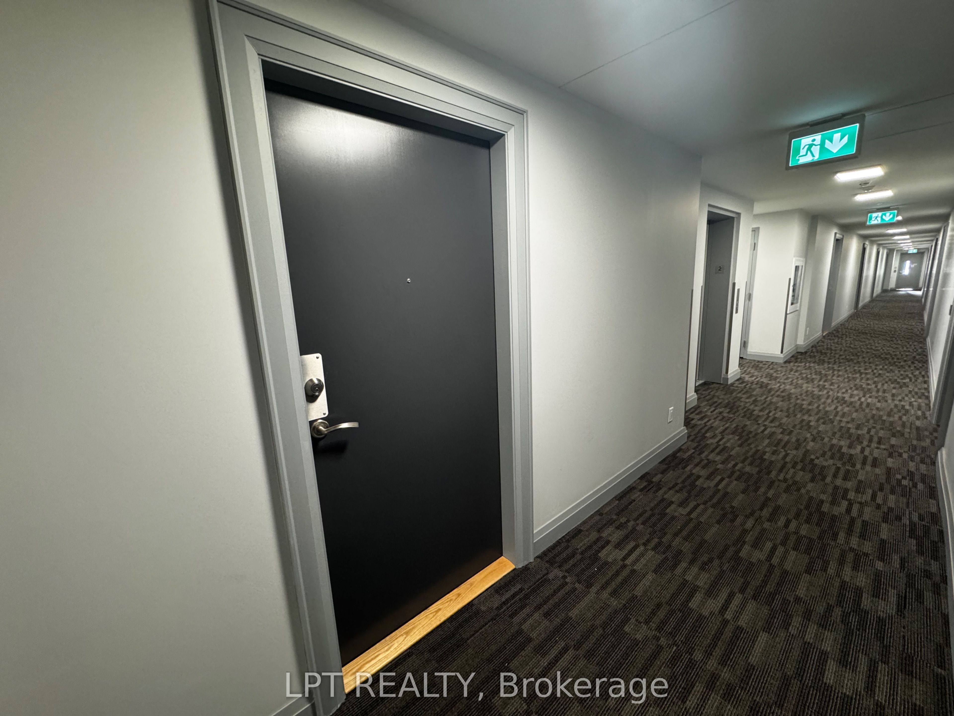 238-85 Attmar Drive, Brampton, ON, L6P 0Y6 photo 3
