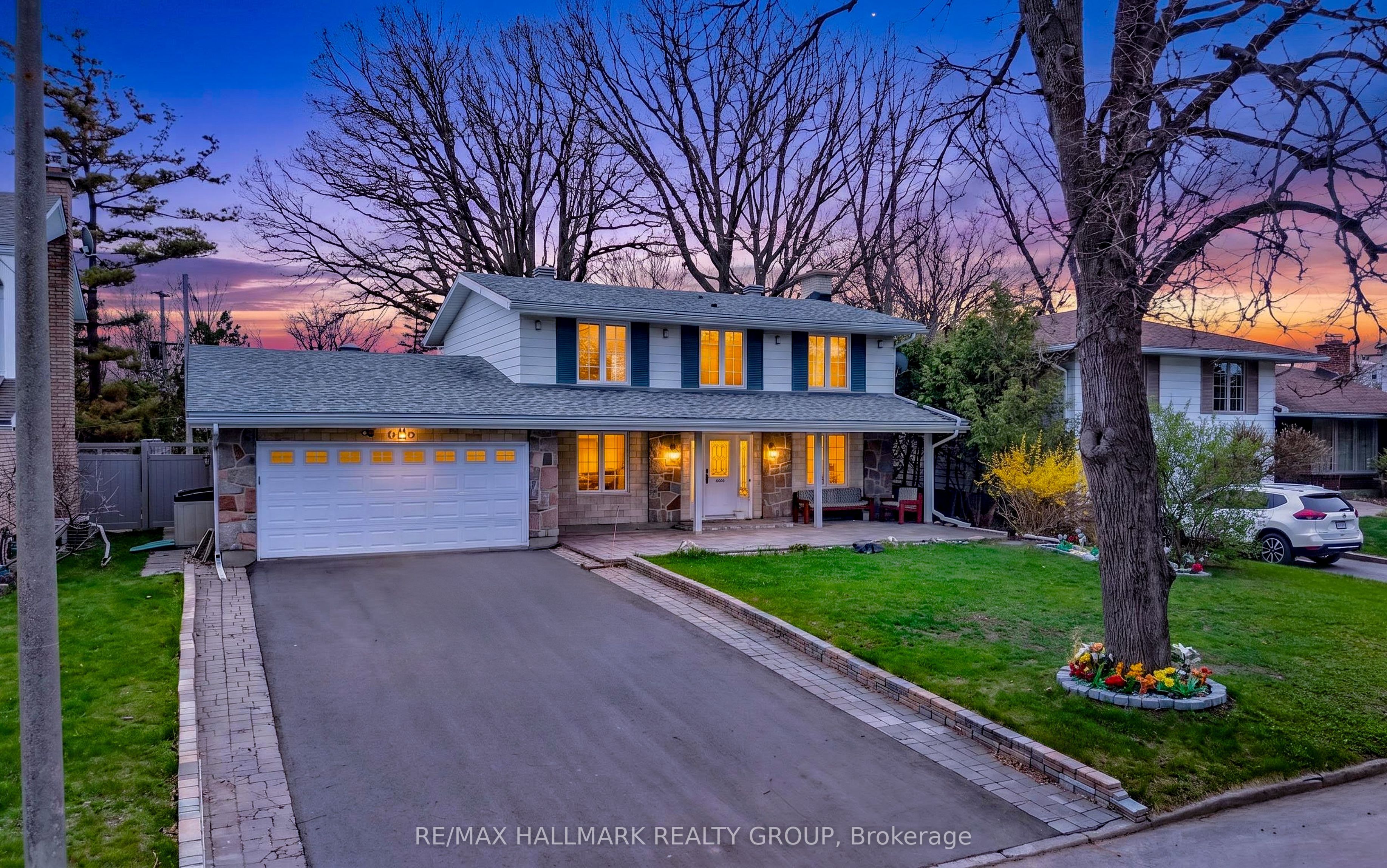 Additional image 2 of 1930 Southampton Court, Ottawa, ON, K2C 0W4