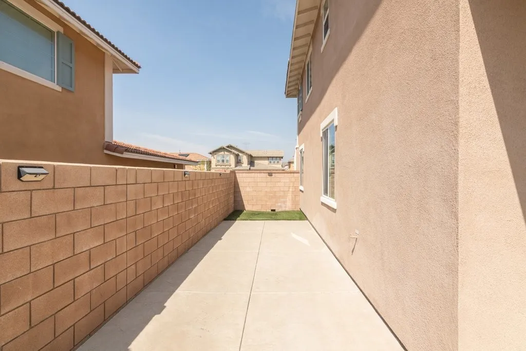 Additional image 32 of 4983 Oak Moss Ave, Fontana, CA 92336