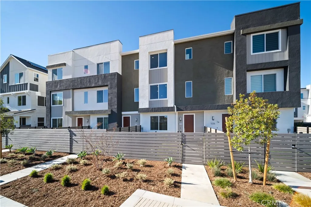 Additional image 31 of 27318 Bear Creek Lane, Valencia, CA 91381