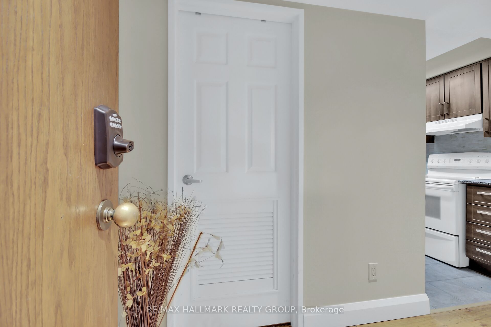 Additional image 4 of 503-470 Laurier Avenue W, Ottawa, ON, K1R 7W9