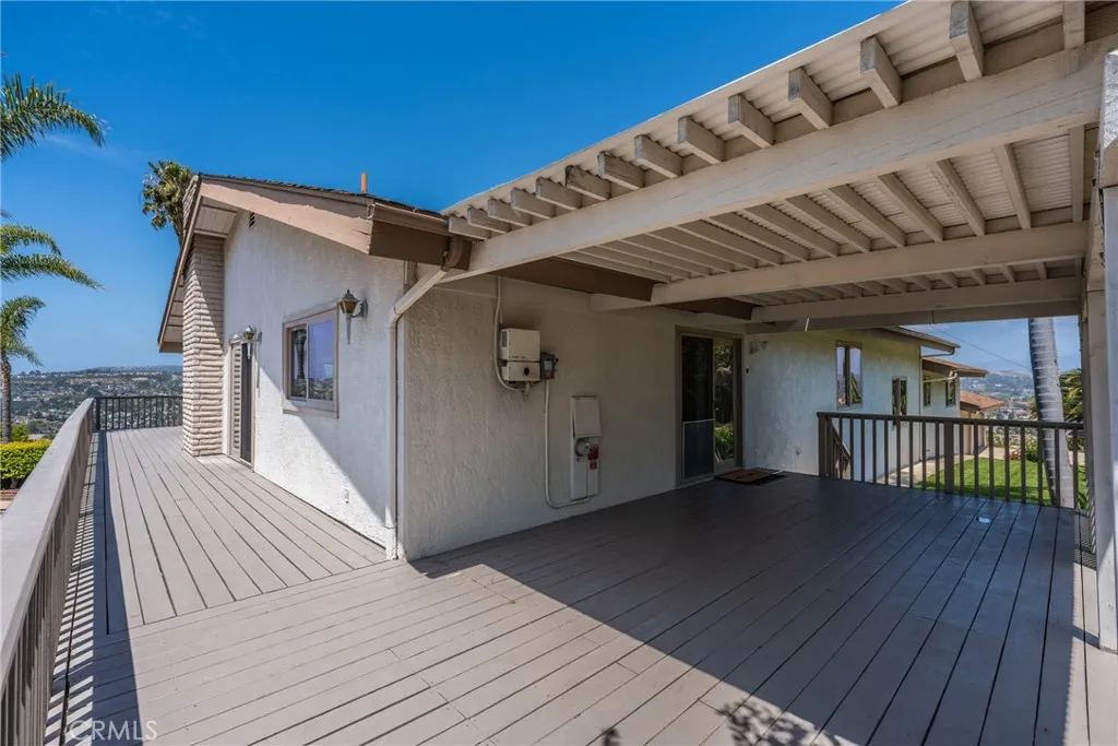 Additional image 132 of 33132 Valle Road, San Juan Capistrano, CA 92675