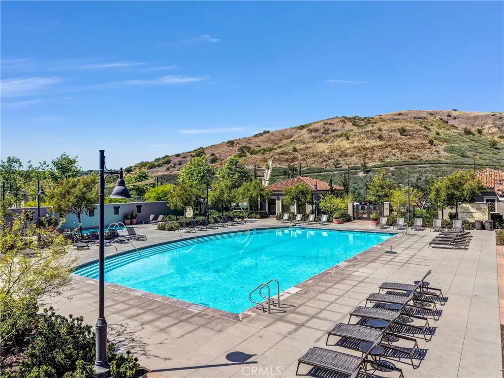 Additional image 87 of 151 Winnett, Irvine, CA 92602