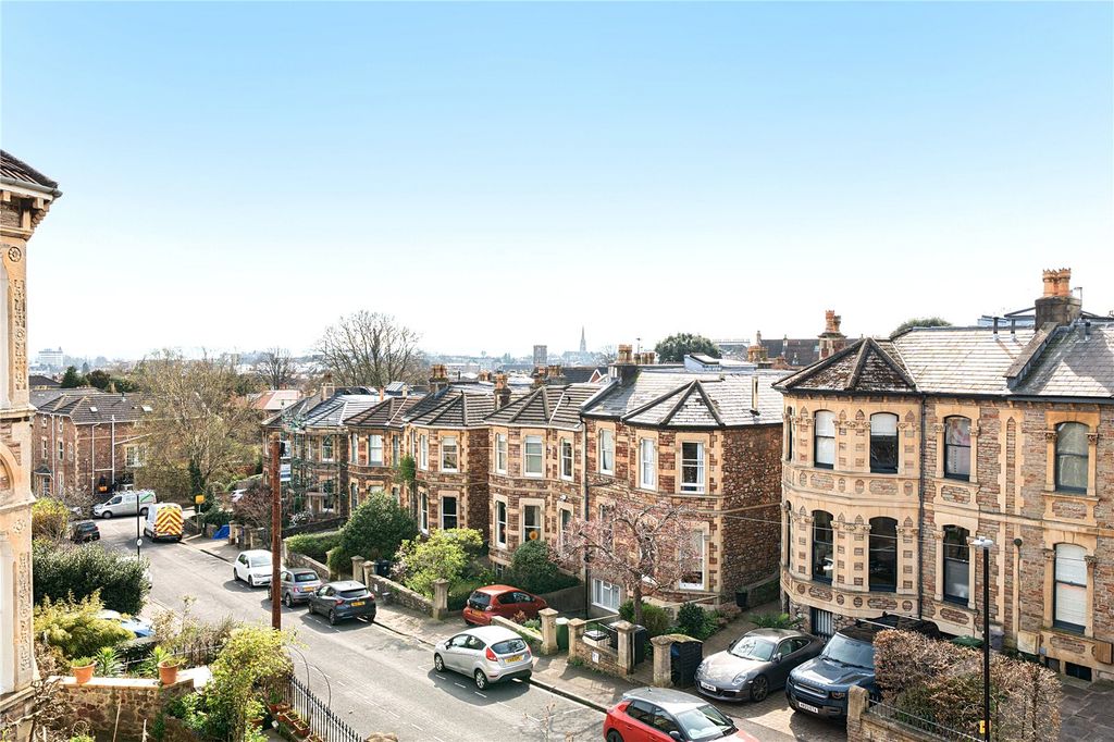 Additional image 3 of 3 bed maisonette for saleHughenden Road, Clifton, Bristol BS8