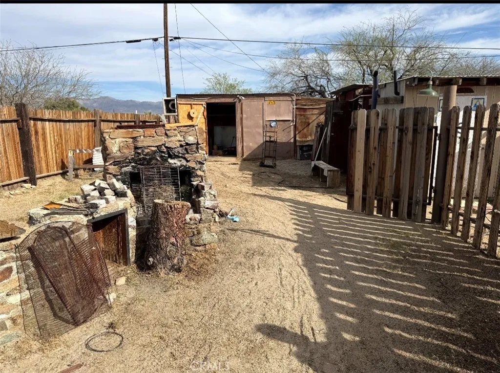 Additional image 54 of 13970 Fir St, Trona, CA 93562