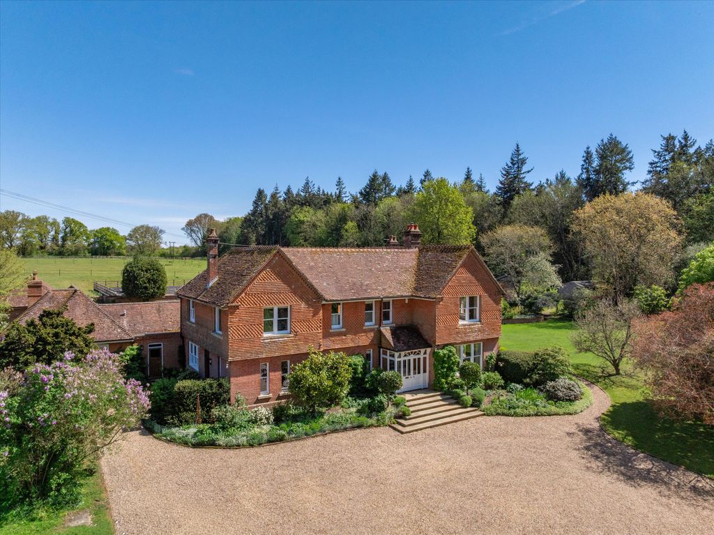 6 bed detached house for saleAshe, Basingstoke, Hampshire RG25