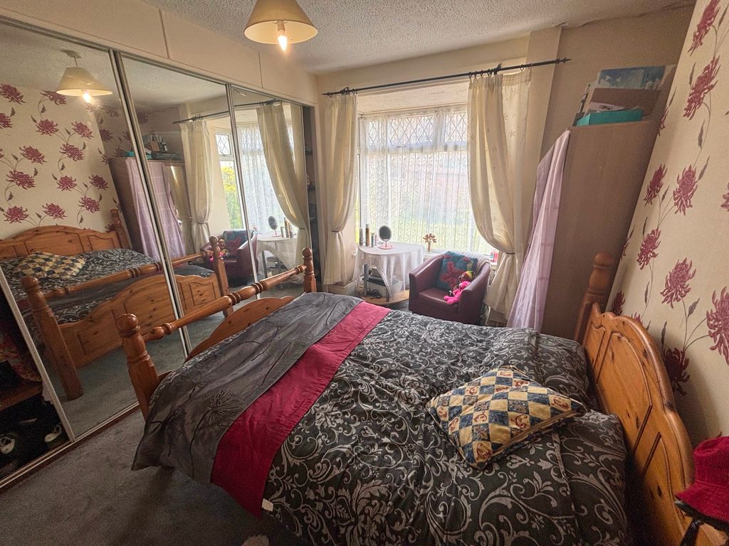 Additional image 23 of 3 bed bungalow for saleTwmpath Road, Pontypool NP4