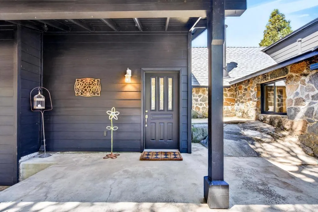 Additional image 6 of 24185 Wildwood Glen Lane, Alpine, CA 91901