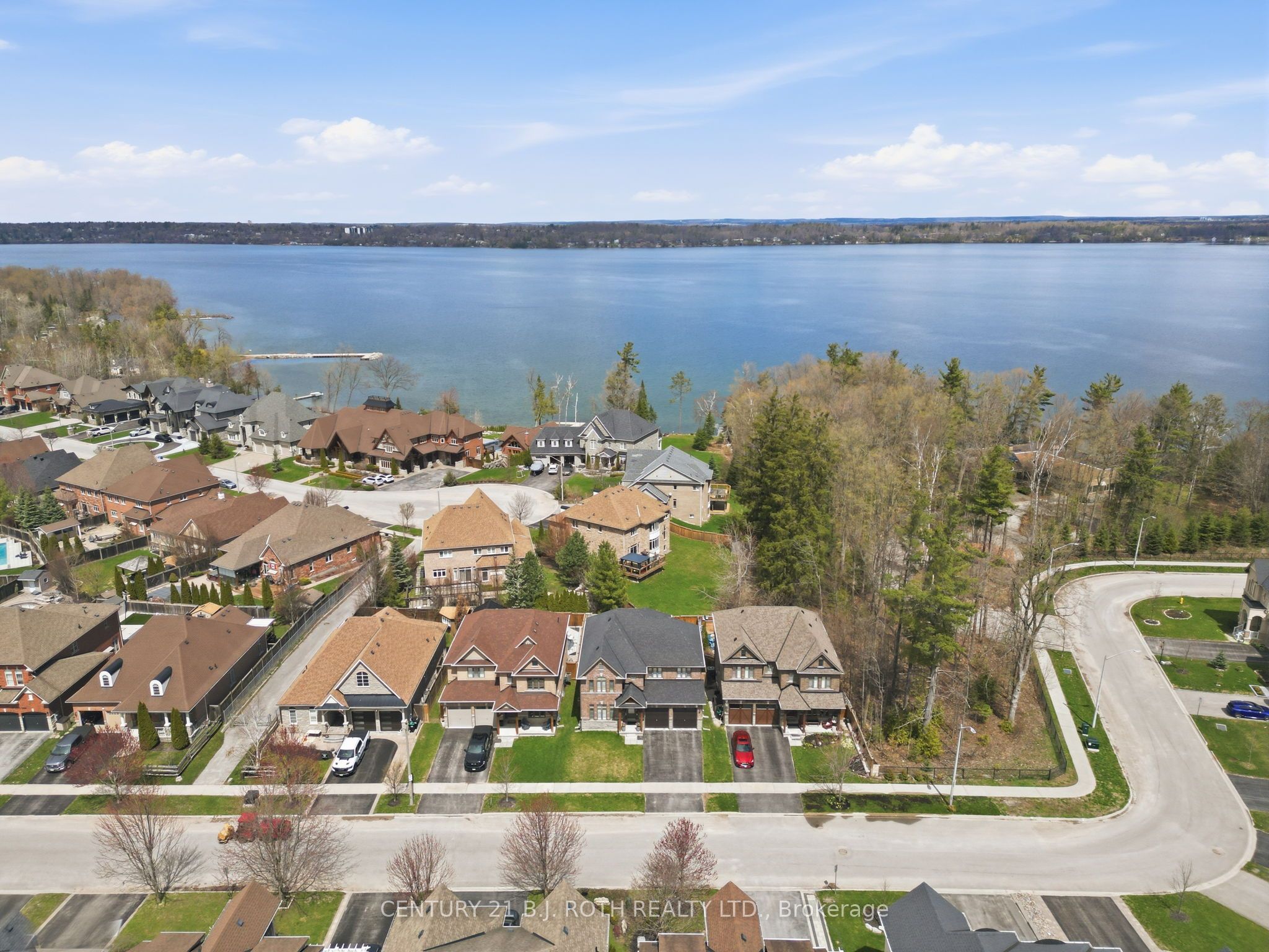 Additional image 2 of 30 Capps Drive, Barrie, ON, L4N 6M8
