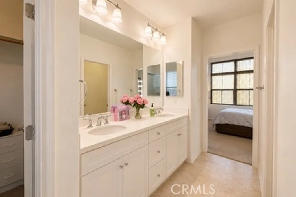 Additional image 13 of 66 Overbrook, Irvine, CA 92620