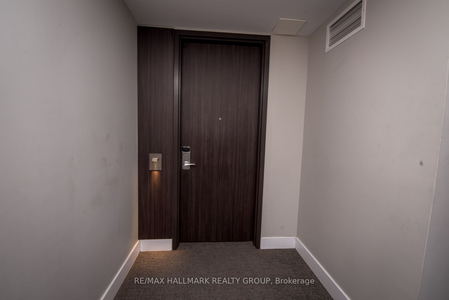 Additional image 4 of 1203-300 Lisgar Street, Ottawa, ON, K2P 0E2