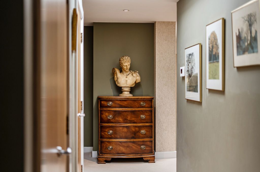 Additional image 18 of 5 bed flat for saleSovereign House, Royal Parade, Chislehurst, Kent BR7