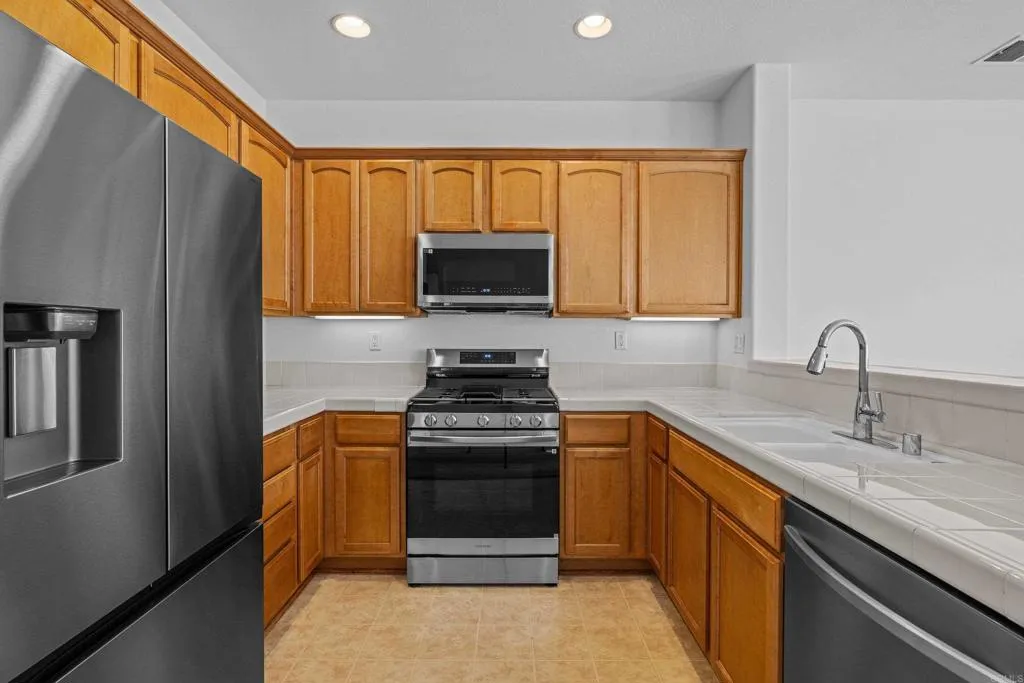 Additional image 34 of 301 Island Way Unit 6, Oceanside, CA 92058