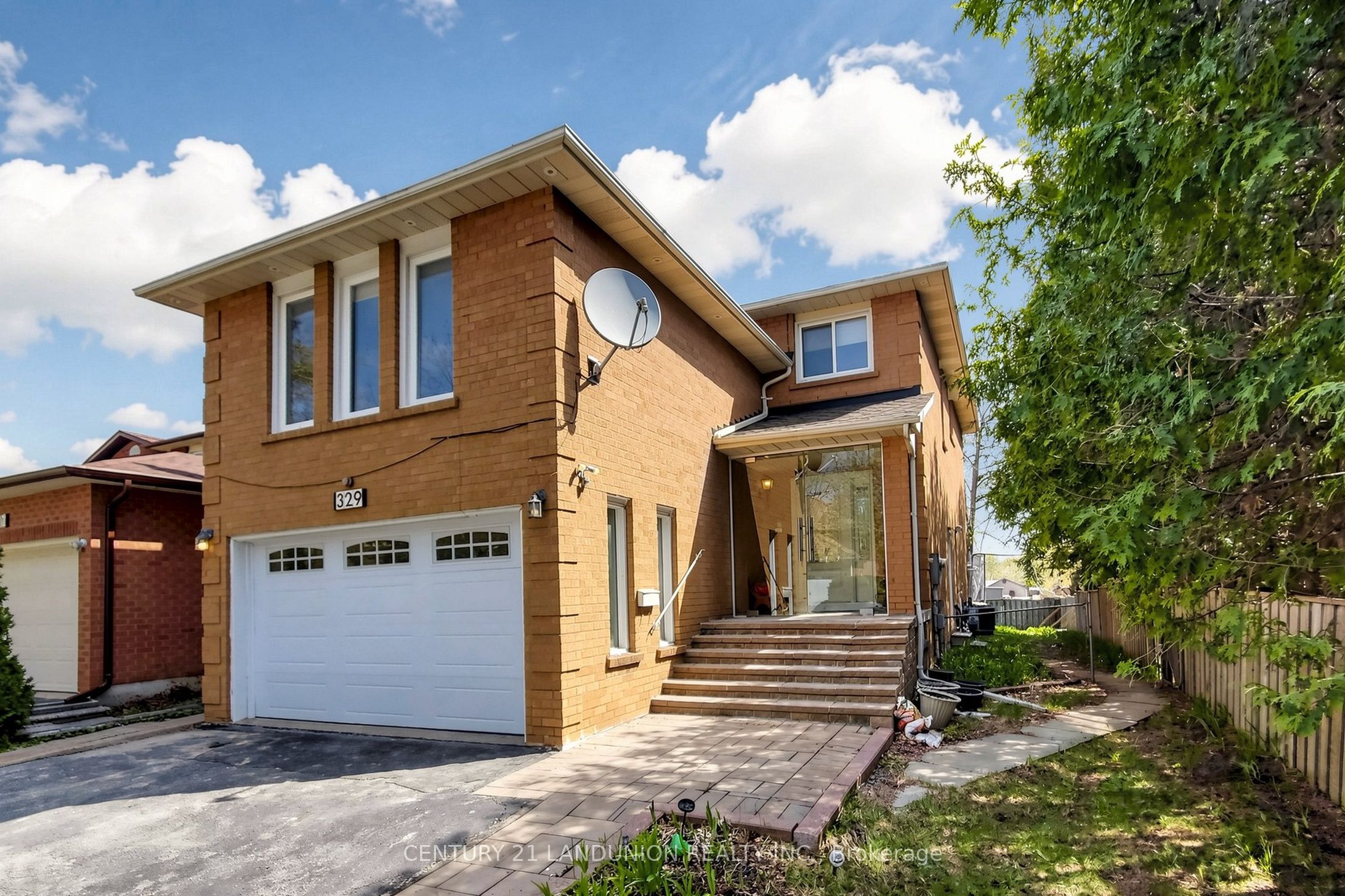 329 Atha Avenue, Richmond Hill, ON, L4C 6A8