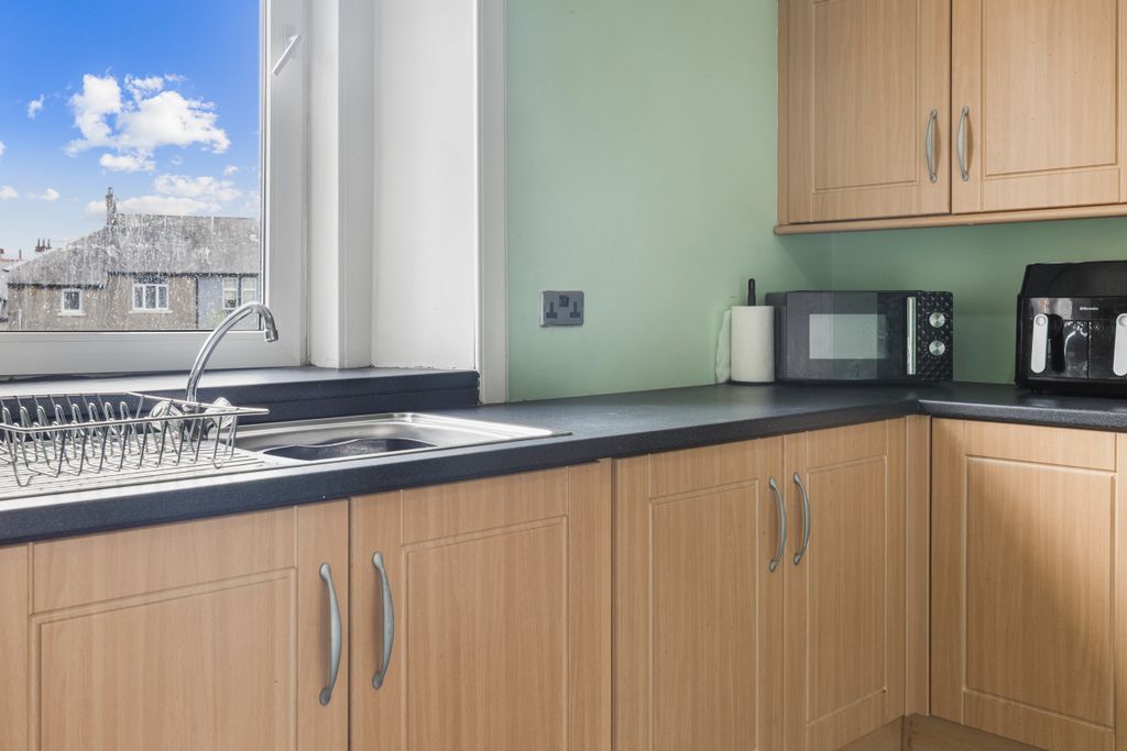 Additional image 8 of 1 bed flat for saleParis Street, Grangemouth FK3