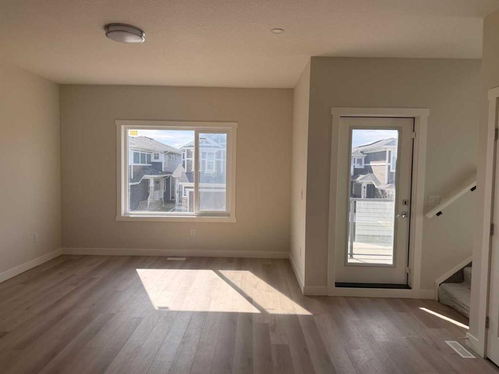 Additional image 2 of 325 Red Sky Terrace NE, Calgary, AB, T3N 2M3