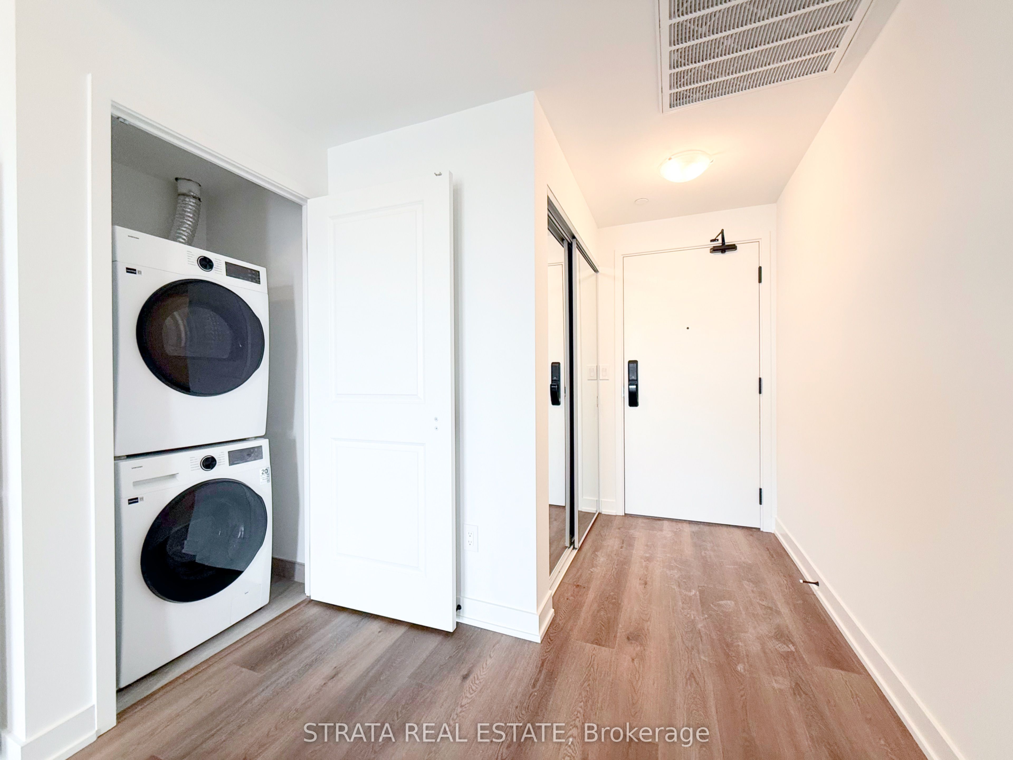Additional image 5 of 1610-2075 Lakeshore Road, Burlington, ON, L7R 0H3
