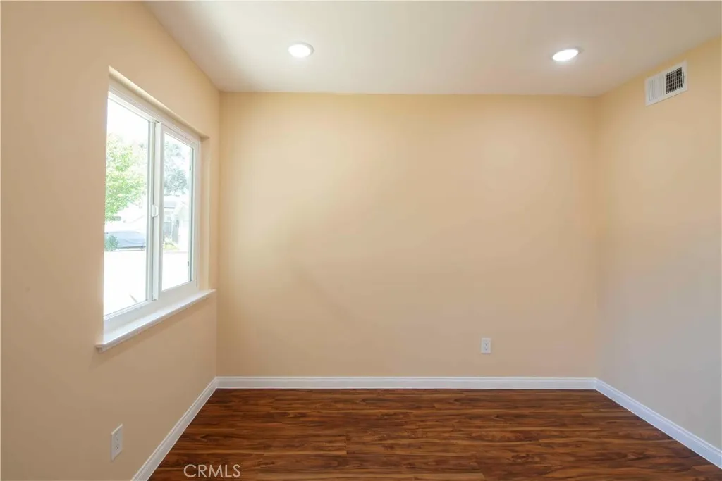 Additional image 111 of 7630 Minstrel Ave, Canoga Park, CA 91304