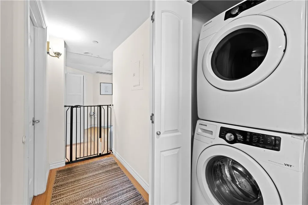 Additional image 10 of 626 E Orange Grove Avenue Unit 301, Burbank, CA 91501