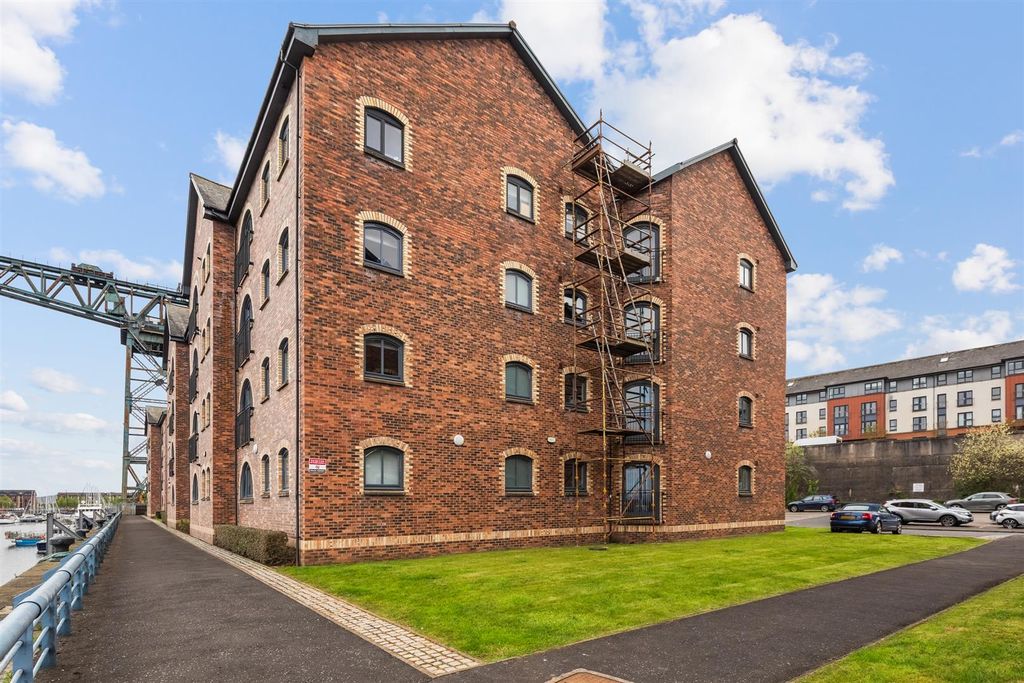 Additional image 31 of 2 bed flat for saleJames Watt Way, Greenock PA15